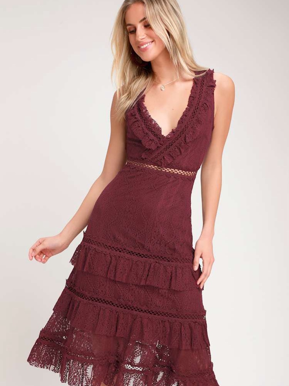 Lulu's Cocktail Sleeveless Lace Midi Dress in Burgundy
